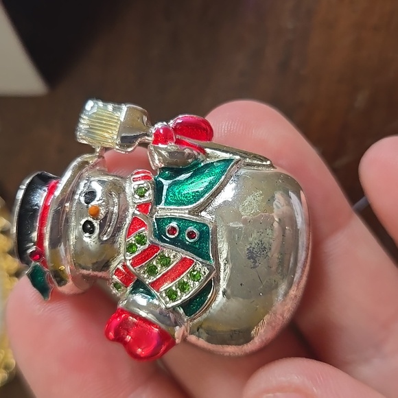 Vintage Y2k Trifari Silver Tone Snowman Brooch - Festive NWT - Picture 4 of 4